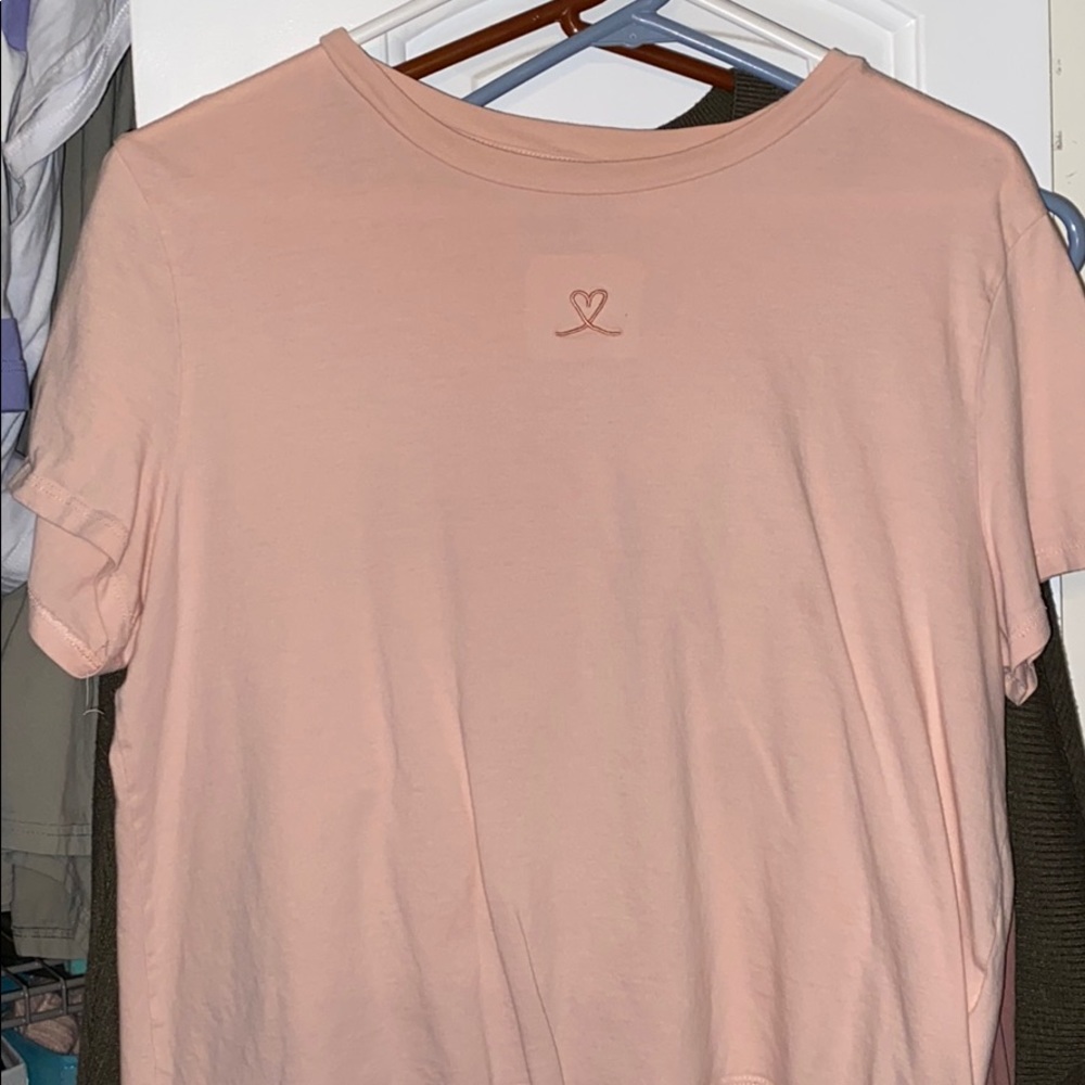 H&M Heart stitched tee